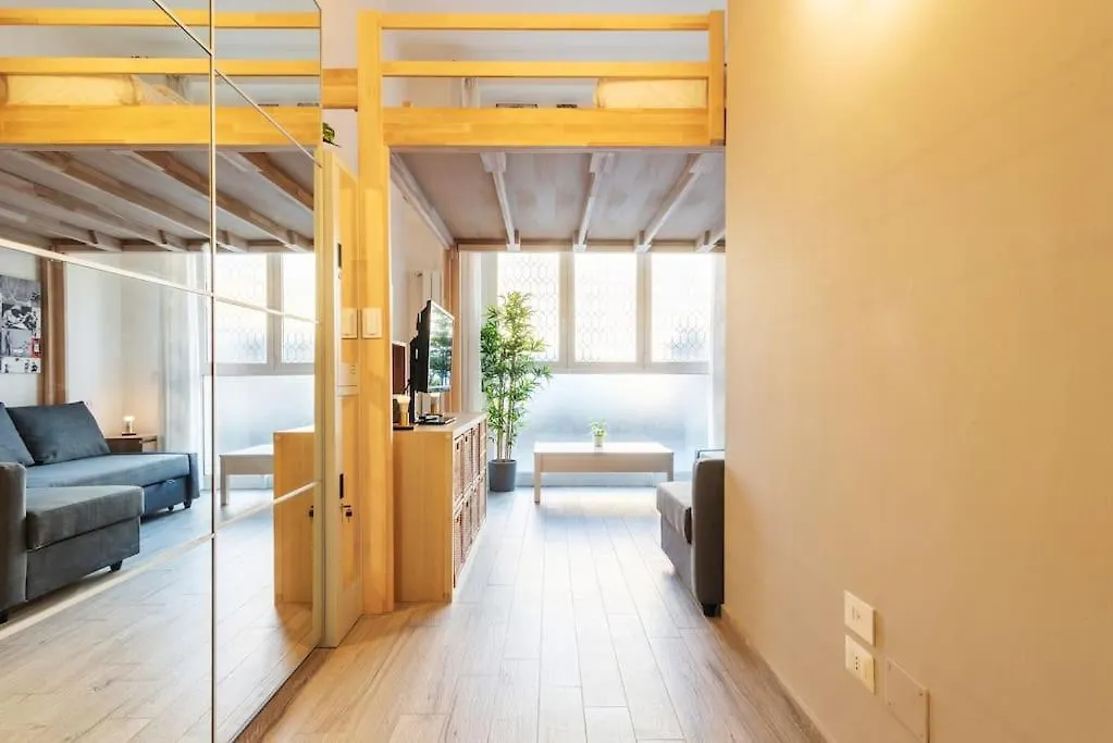 Da Francesco - Ampio Monolocale Soppalcato Apartment Milan