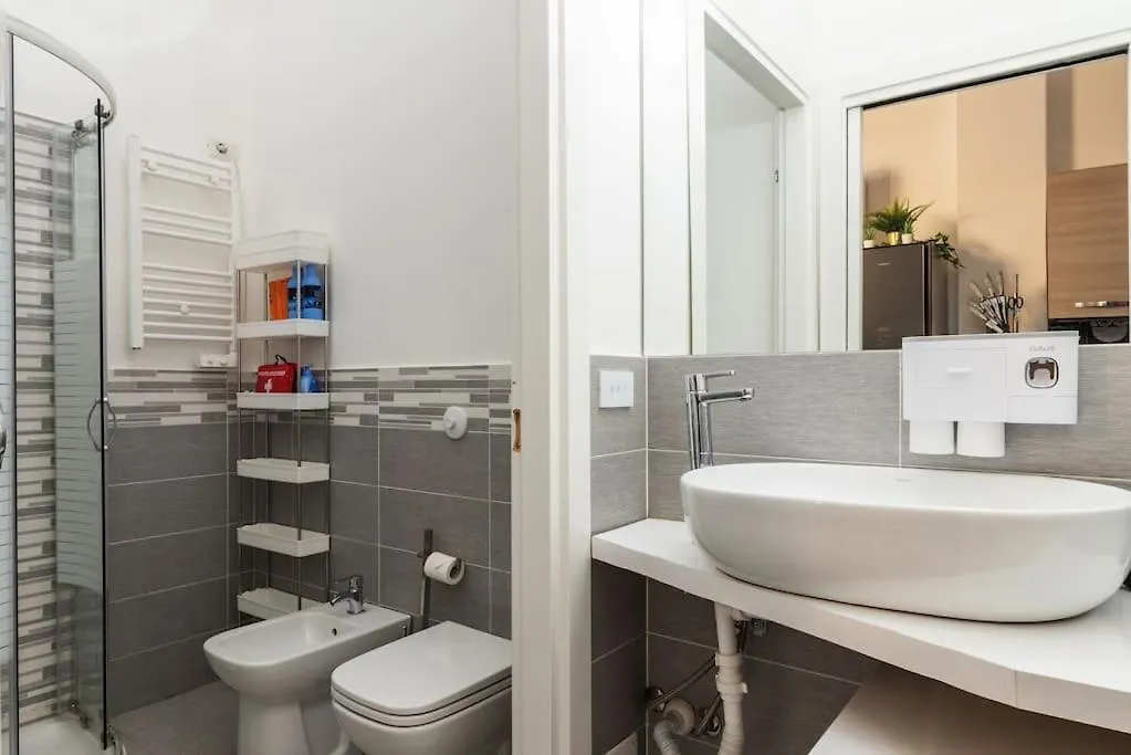 Da Francesco - Ampio Monolocale Soppalcato Apartment Milan